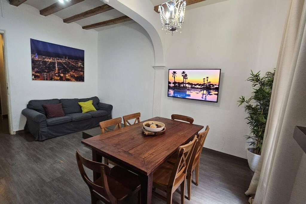 Romantic 19th Century Appartement Barcelone